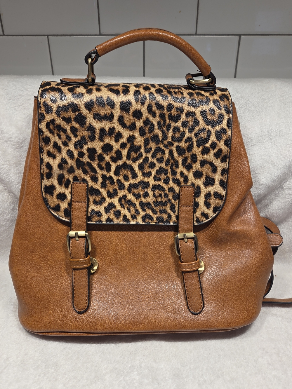 Jen & Co. Brooks Convertible Vegan Leather Backpack - Leopard/Brown